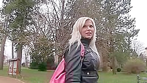 Sensational blowjob training