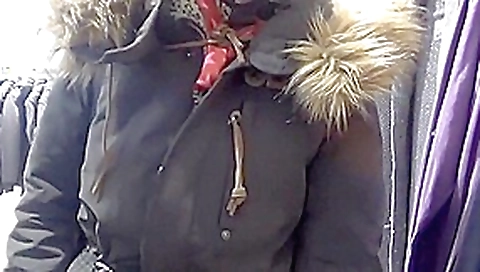 Versaute blonde beim ficken in der umkleidekabine gefilmt Versaute blonde beim ficken in der umkleidekabine gefilmt