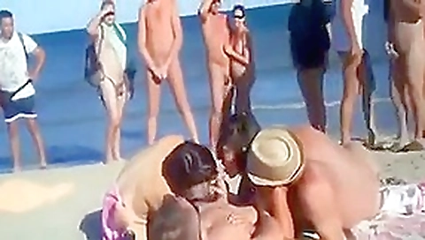 Beach Voyuer II Beach Voyuer II