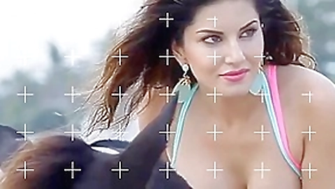 Sunny leone xxx scene Sunny leone xxx scene