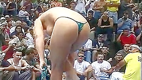 Hot strip sex bombs expose their hot bodies